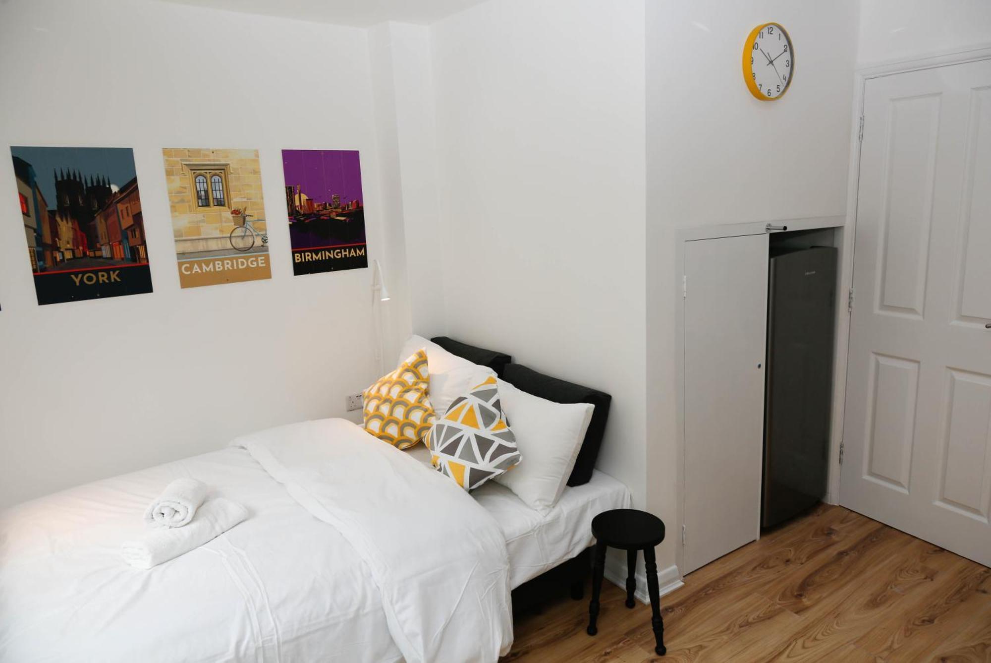 New Luxury Apartments In Central London Next To Shops, Cafes, Bars & Metro Londres Exterior foto