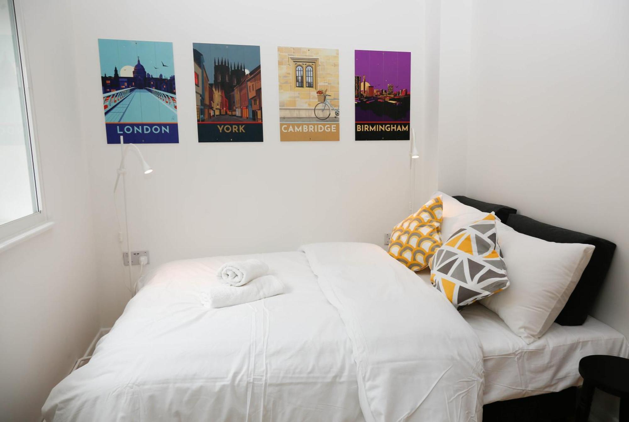 New Luxury Apartments In Central London Next To Shops, Cafes, Bars & Metro Londres Exterior foto