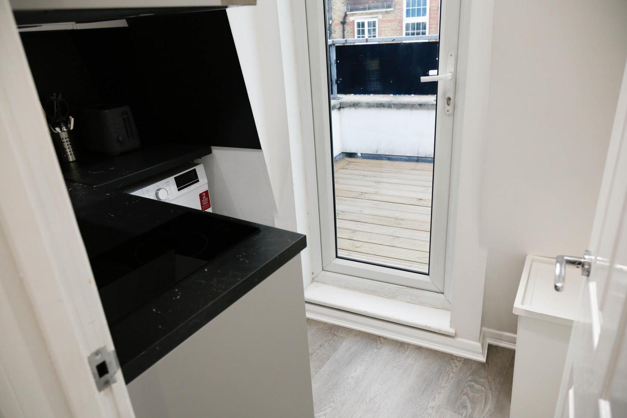 New Luxury Apartments In Central London Next To Shops, Cafes, Bars & Metro Londres Exterior foto