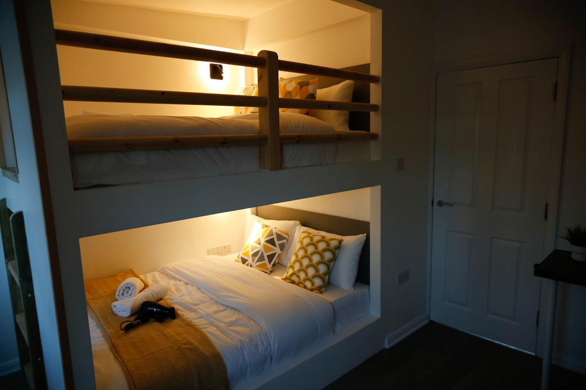 New Luxury Apartments In Central London Next To Shops, Cafes, Bars & Metro Londres Exterior foto