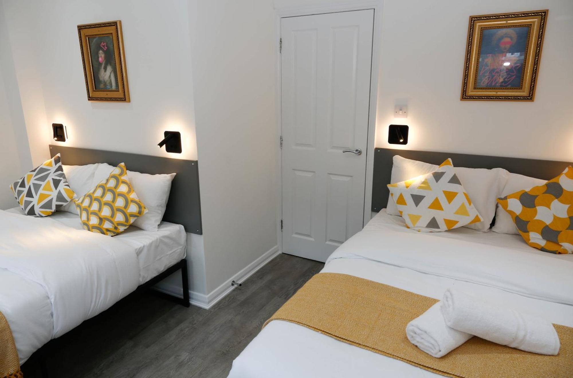New Luxury Apartments In Central London Next To Shops, Cafes, Bars & Metro Londres Exterior foto
