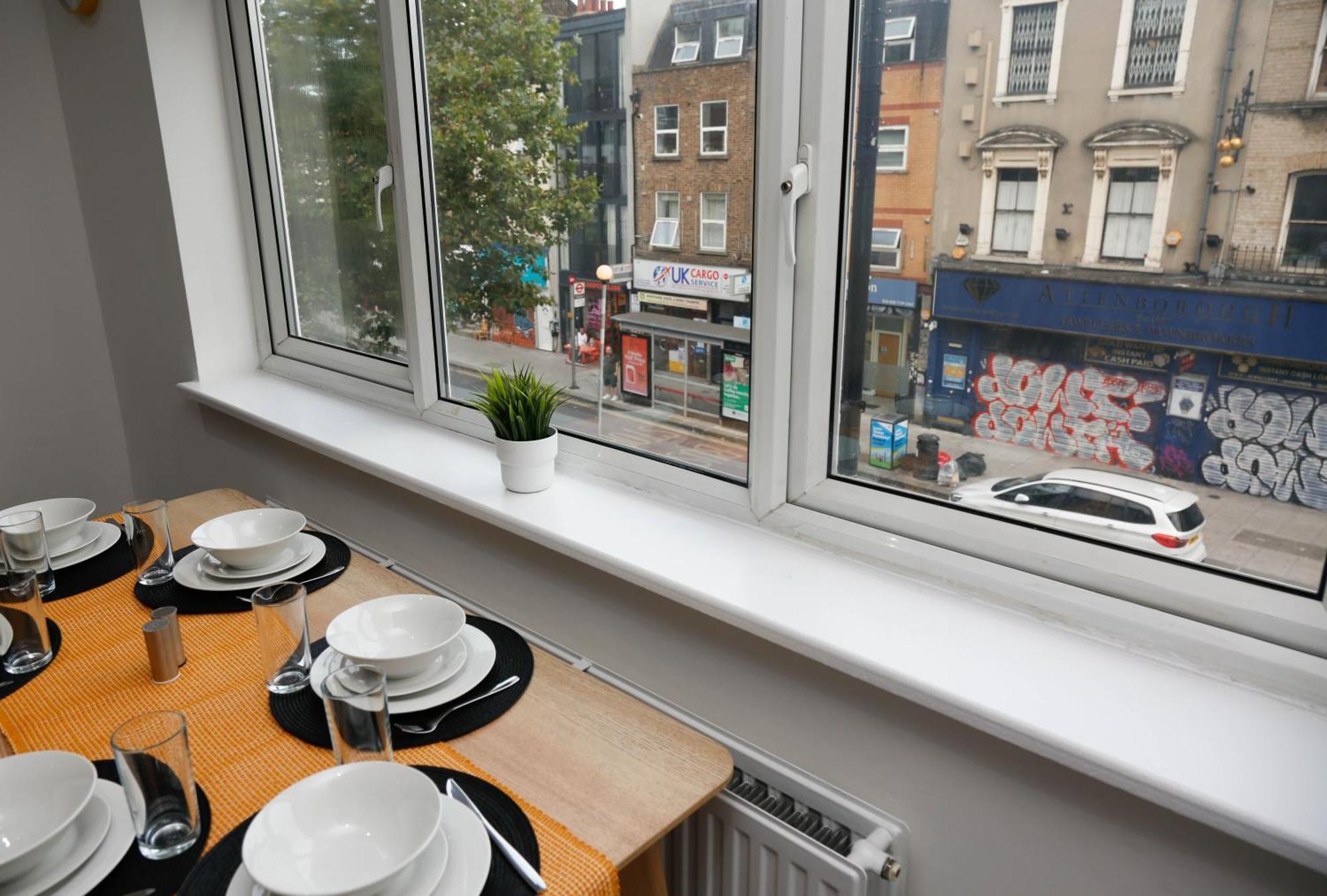 New Luxury Apartments In Central London Next To Shops, Cafes, Bars & Metro Londres Exterior foto